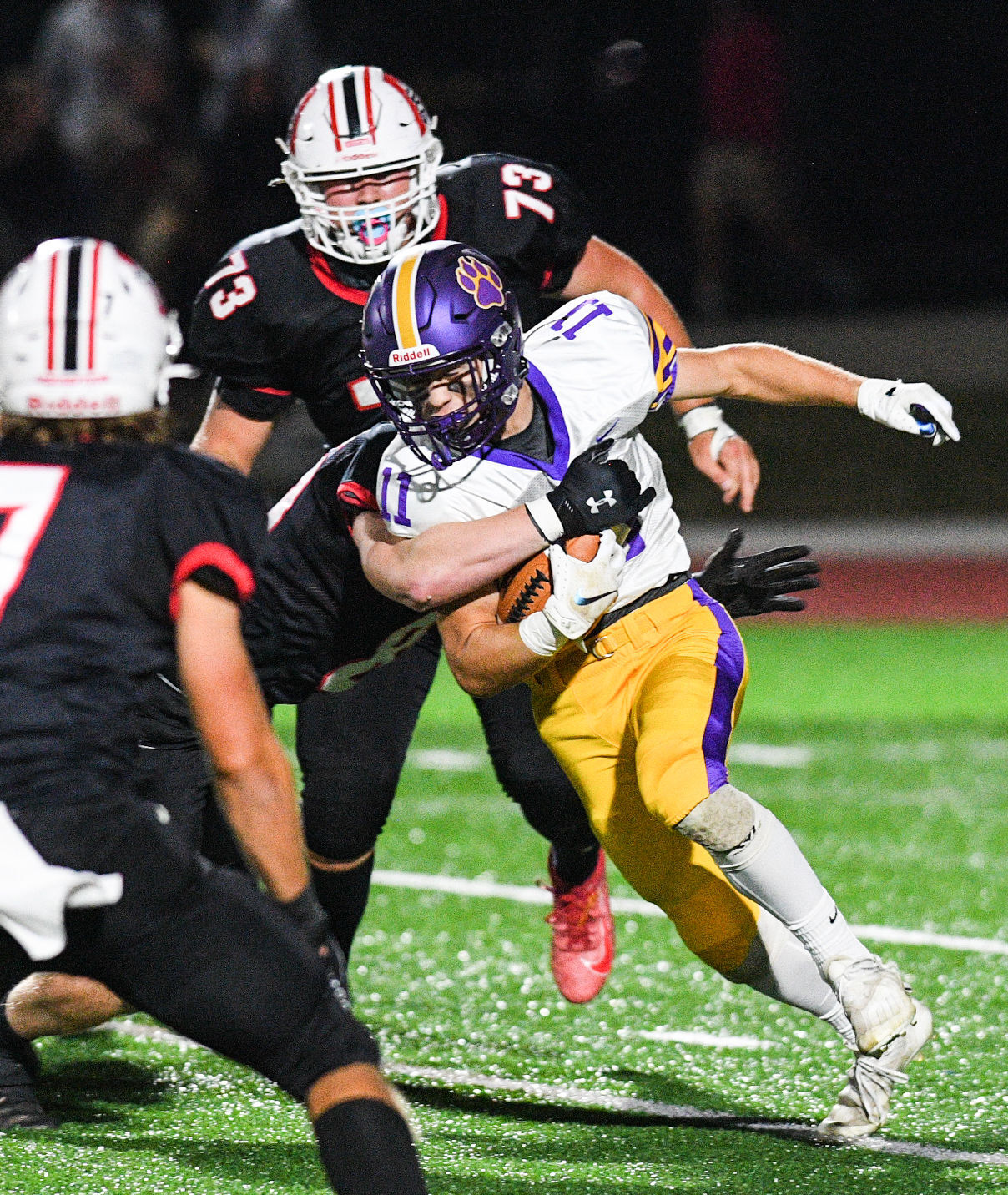 092321-qc-spt-dewitt-assum-fball-004